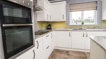 Fridge, dishwasher, electric kettle, toaster