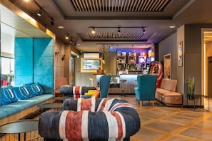 Reception - Urban Hotel (Plovdiv)