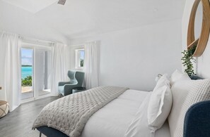 10 bedrooms, in-room safe, desk, iron/ironing board