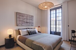 Fer et planche à repasser, Wi-Fi, draps fournis