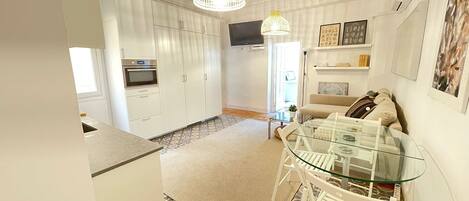 تلفزيون ذكي