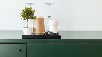 Deluxe-Zimmer, Stadtblick | 1 Schlafzimmer, hochwertige Bettwaren, Zimmersafe, Schreibtisch