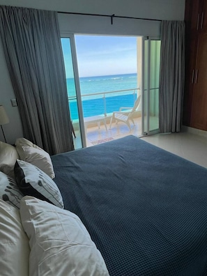 2 عدّة غرف نوم وواي فاي مجانًا وملاءات أسرّة