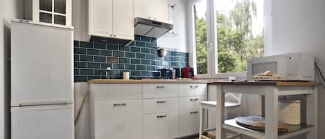 Standard Apartment | Private kitchenette