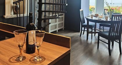 Mourne Mountain Art Apartments