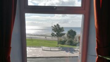 Luxury Apartment, Private Bathroom, Sea View (The Ocean) | View from property