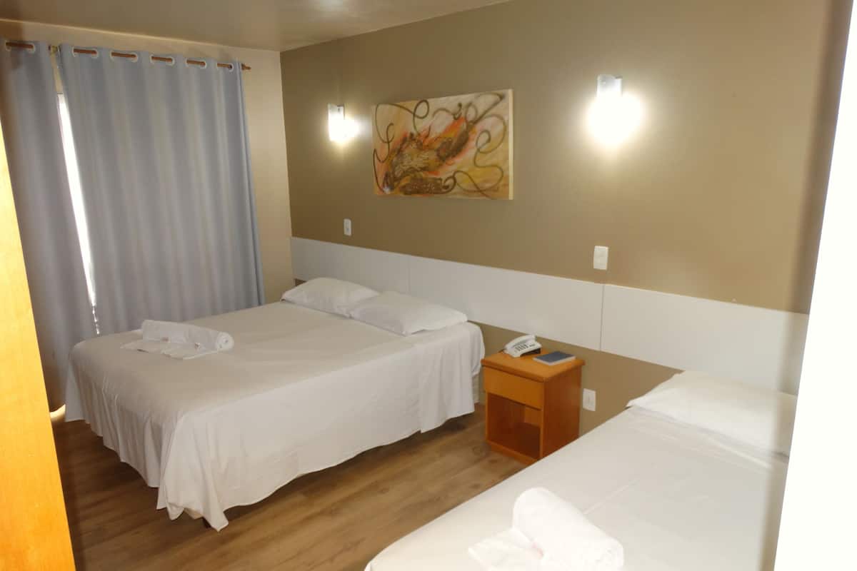 Standard Triple Room | WiFi (free)