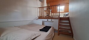 4 chambres, bureau, fer et planche à repasser, Wi-Fi