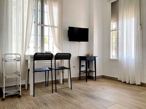 2 bedrooms, iron/ironing board, WiFi, bed sheets - Beachfront apartment in Fuengirola (Fuengirola)