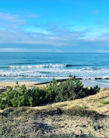 Playa. Château de Neyran Maison D'hôtes & Spa