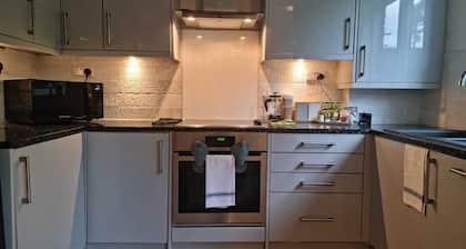 Park View Garden Apartment