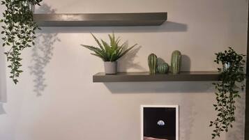 Apartamento luxo, suíte, vista para o jardim (2 bed 1 bath apartment) | Parte interna