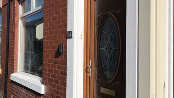 Comfort House, Private Bathroom (Kimberley Place) | Exterior