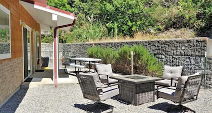 New Vacation Rental in the Redwood Forest!