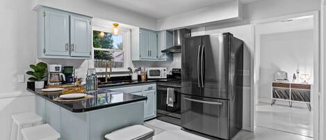 Fridge, microwave, oven, stovetop