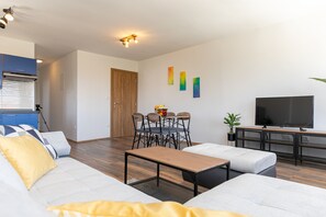 TV - Breathtaking sea view from rooftop with private Jacuzzi  (Pula)