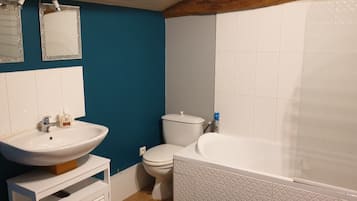 Bathtub