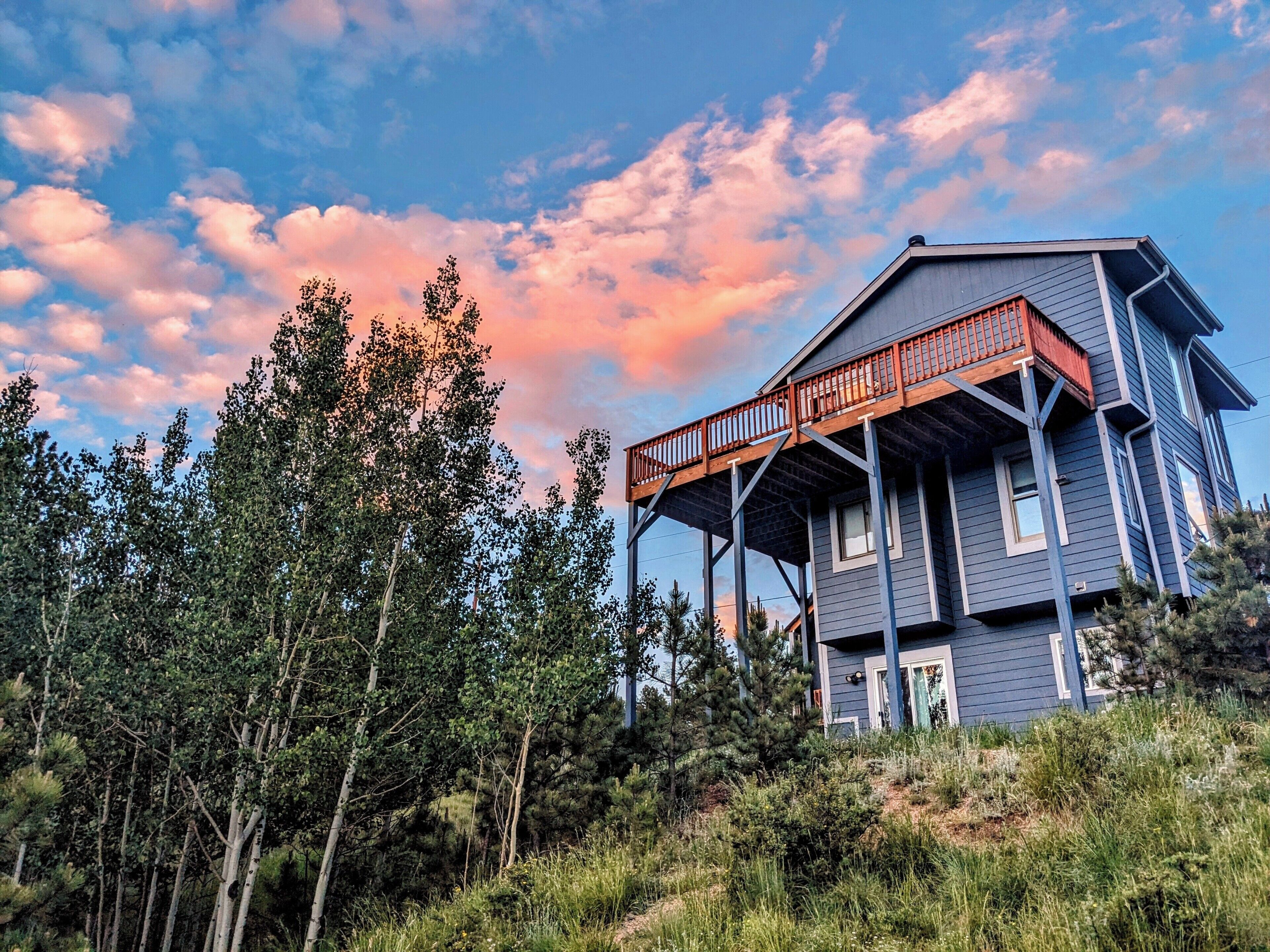 NEW! Bailey Blue Rendezvous w/ Mountain Views