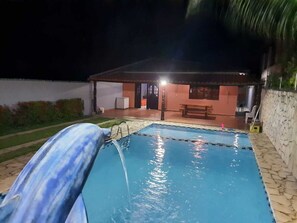 Piscine couverte