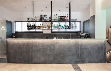 Bar (en el alojamiento). Moon Palace Hotel