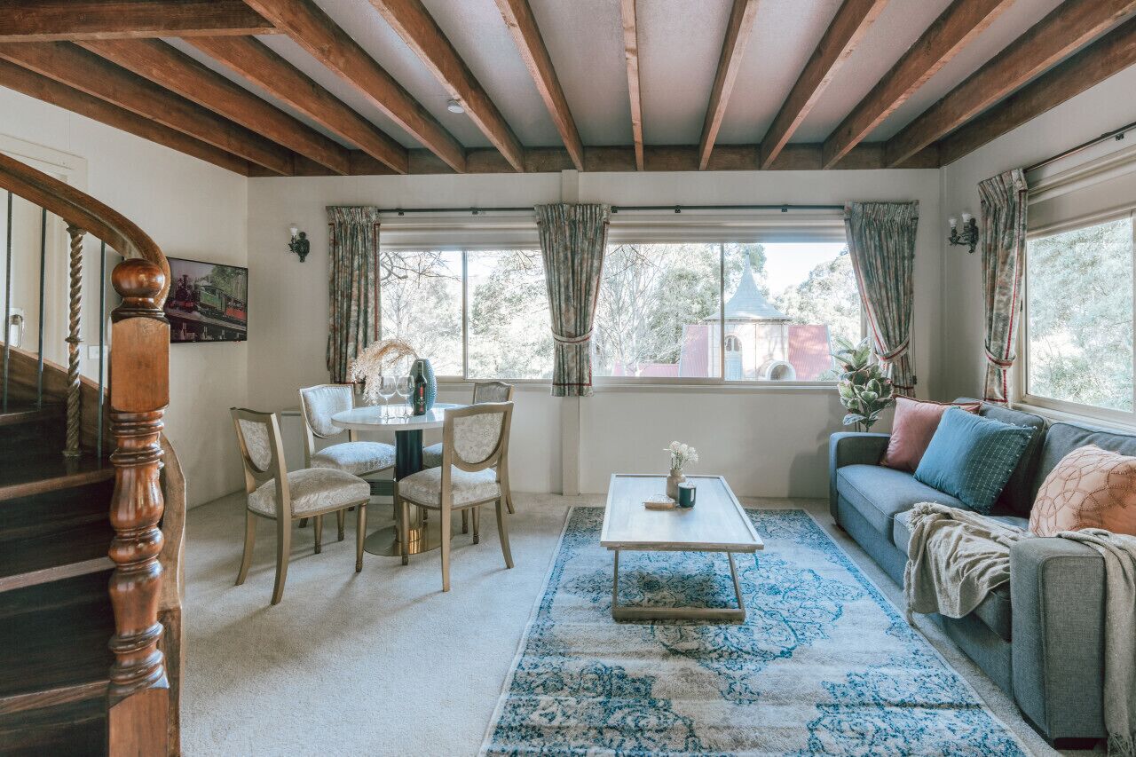 Olinda Penthouse - Spa Bath, Breakfast & Amazing Views