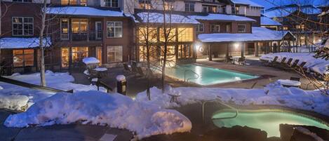 Indoor pool, outdoor pool