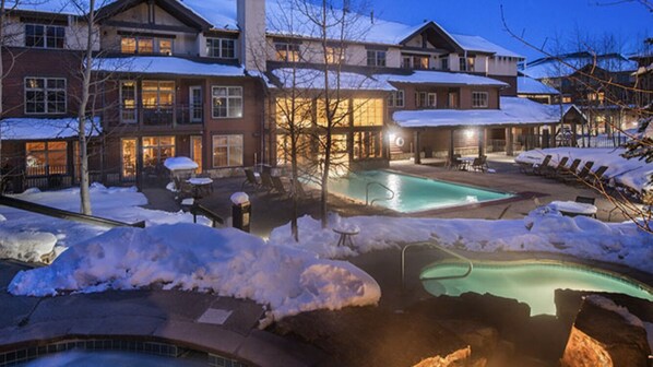 Indoor pool, outdoor pool