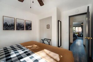 2 Schlafzimmer, Reisekinderbett, WLAN