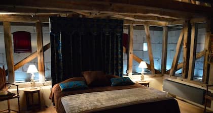 Séjour dans la tour du Chùteau !