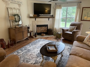 TV connectée, cheminée