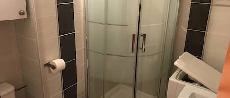 Shower, toilet paper
