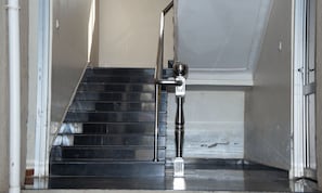 Interior entrance - Hotel Santa Maria (Arua)