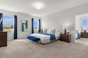 7 Schlafzimmer, Reisekinderbett, WLAN, Bettwäsche