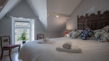 City House | 2 bedrooms, iron/ironing board, free WiFi, bed sheets