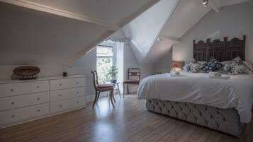 City House | 2 bedrooms, iron/ironing board, free WiFi, bed sheets