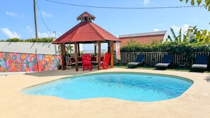 Piscine extérieure