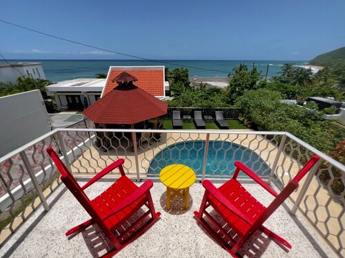 Beautiful oceanfront property with pool and amenities to relax
