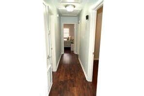 Interior - The Ultimate Escape (Jackson)