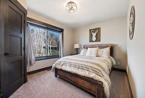 4 多间卧室、WiFi、床单