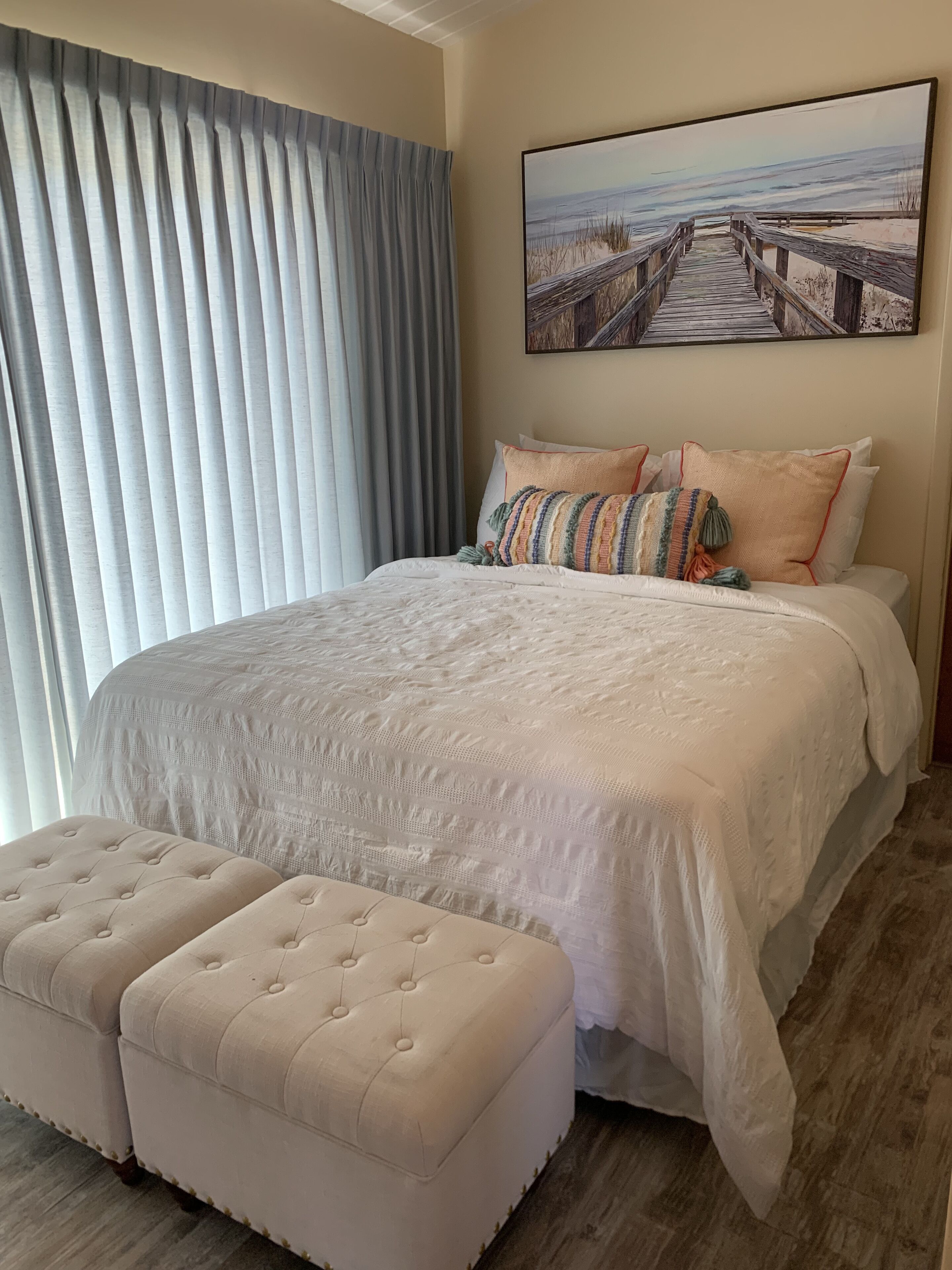 2 Schlafzimmer, Reisekinderbett, kostenloses WLAN, Bettwäsche