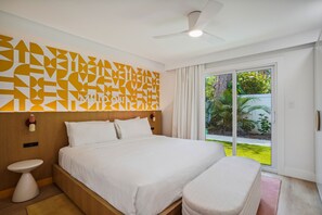 1 chambre, fer et planche à repasser, accès Internet, draps fournis