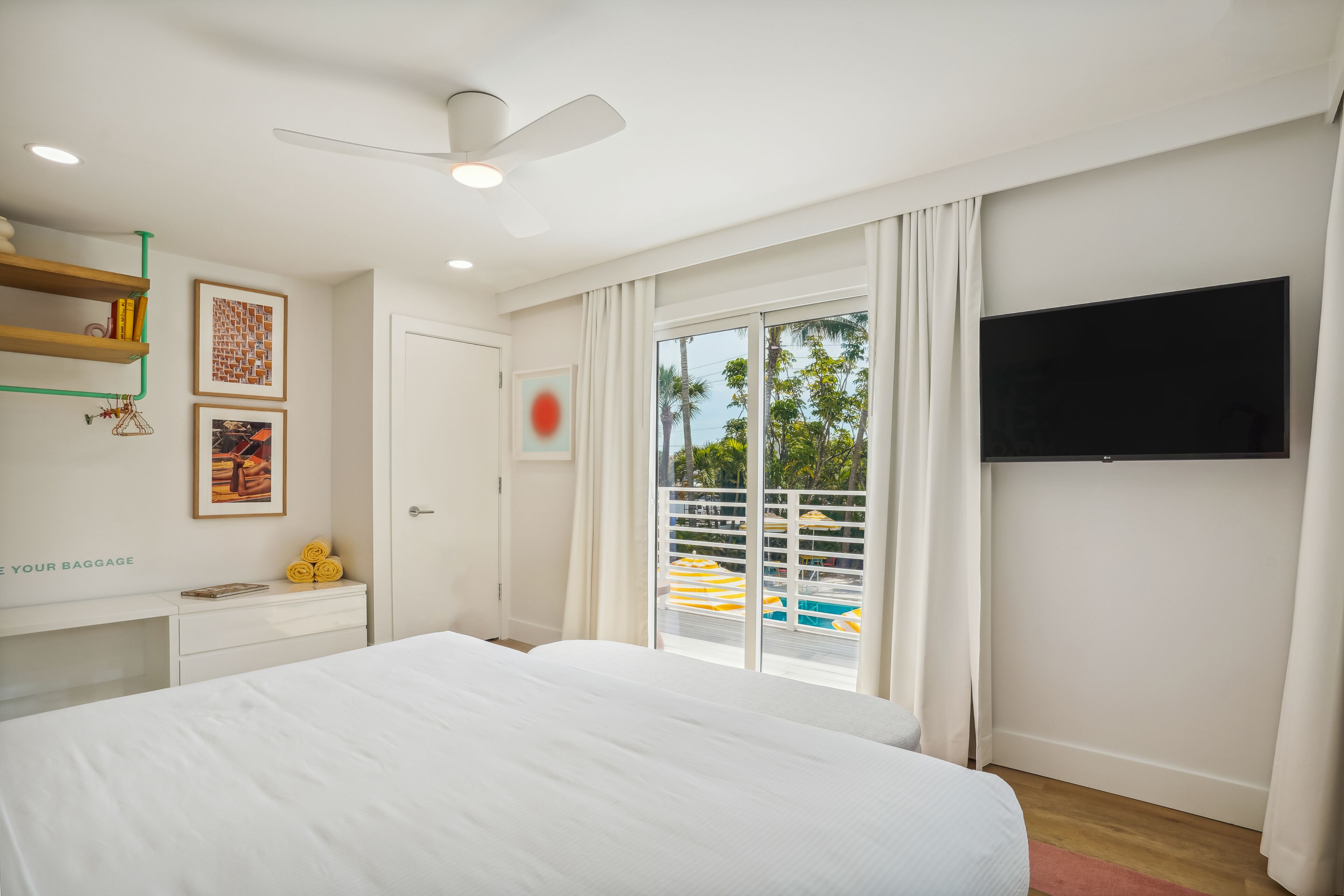 2 bedrooms, iron/ironing board, Internet, bed sheets