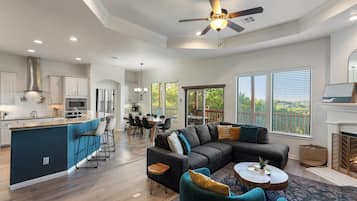 Televisión, videojuegos, tenis de mesa y libros