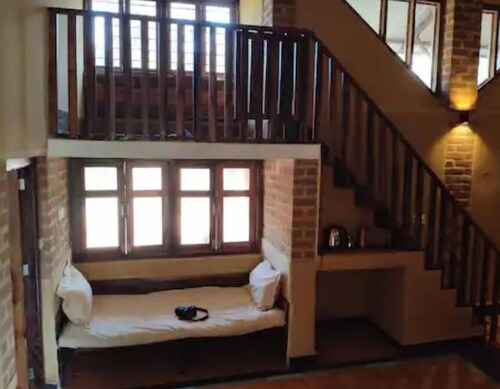 Surwahi Social Ecoestate Kanha