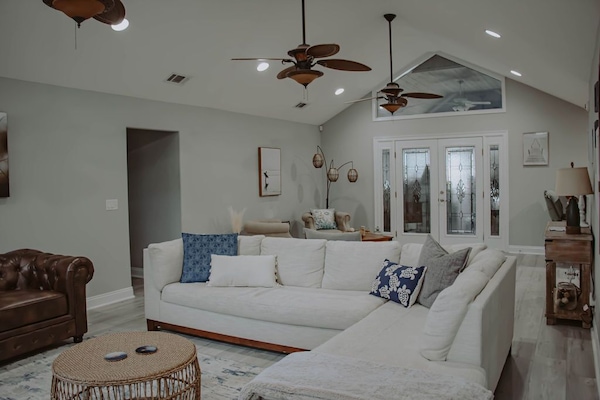 Hang out with the whole family in the 32 foot living room.