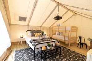 1 室のベッドルーム、ベッドシーツ