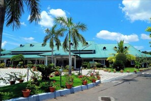 Exterior - Contour Backwaters Resort - A/c Deluxe Suite (Horoor)