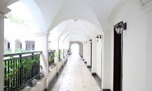 Interior - Zhonghui Hotel (Lingchuan)
