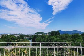 Vista desde la propiedad