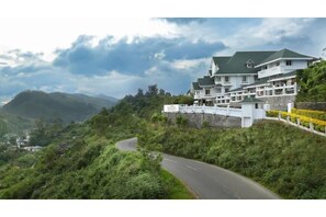 Exterior - Elysium Garden - Executive Double Room (Thokkupara)